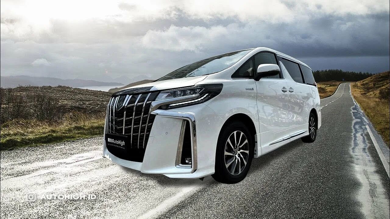 Toyota Alphard Hybrid 2.5. Toyota Alphard 2021. Тойота Alphard Hybrid 2018. Toyota Alphard Hybrid 2.5 Executive Lounge. Alphard гибрид