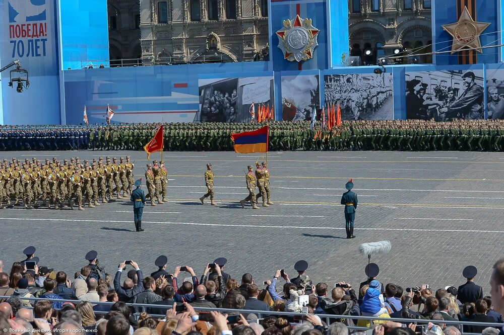 9 мая 2015 год. Парад Победы 2015 в Москве. Парад Победы 2015 года на красной площади в Москве. Парад 9 мая 2015 в Москве. 9 Мая парад Победы красной площади 2015.