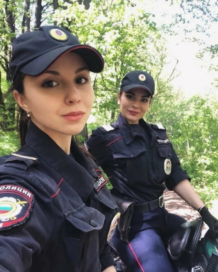 Как называется полиция полиции девушки. Анна чанцева полиция. девушка полицейский. красивые девушки полицейские. полицейская форма.