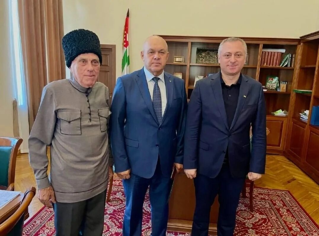 Абу авы. Даги абу бандиты. Банов абу юсуф. Газан абу. Абу бандит.