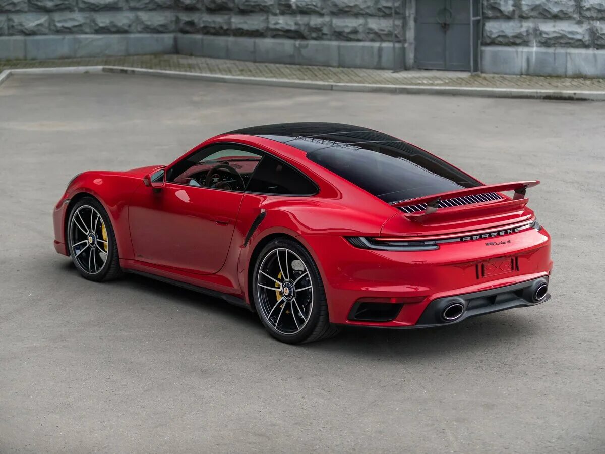 Телефон 8 992. Porsche 911 Turbo s VIII (992) красный. Porsche 911 VIII (992) красный 2022 года. MG Coupe 2020. Рейтинг топовый автомобилей купе.