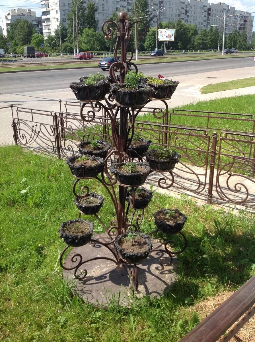 вазон акант (dominican garden). вазы из гранита. вазон млбб. вазоны уличные. вазоны для цветов пластиковые.