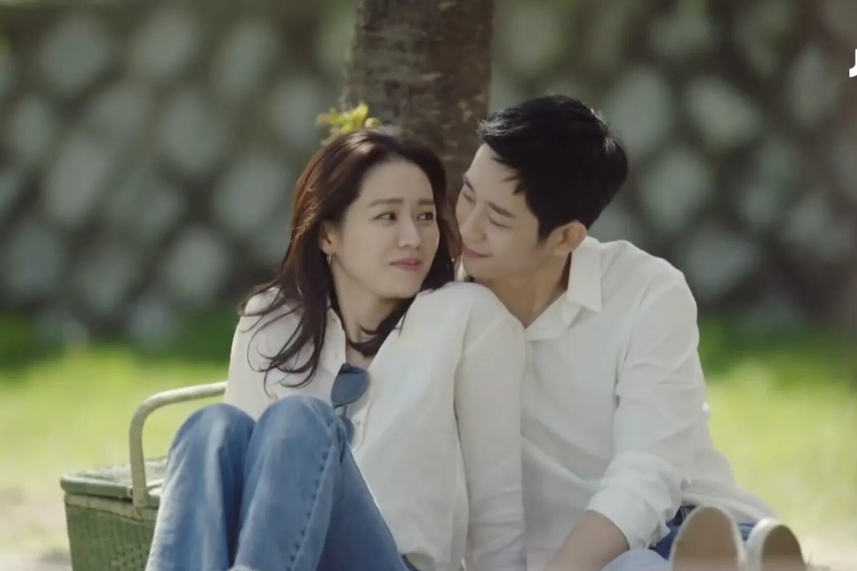 Something in the rain дорама. Нуна дорама. Нуна дорама. Дорама красивая сестра которая покупает. Дорама красивая сестра которая покупает.