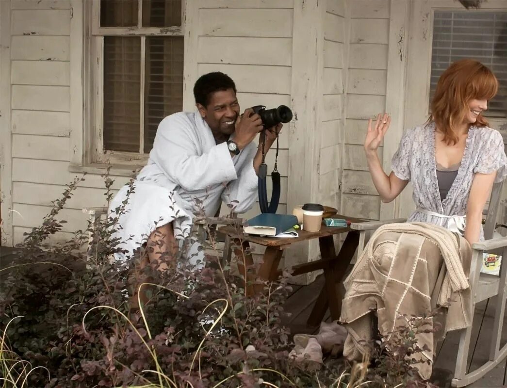 Дензел вашингтон 2012. Экипаж 2012 сша. Экипаж роберта земекиса. Экипаж 2012 роберт земекис. Дензел вашингтон фильм про пилота.