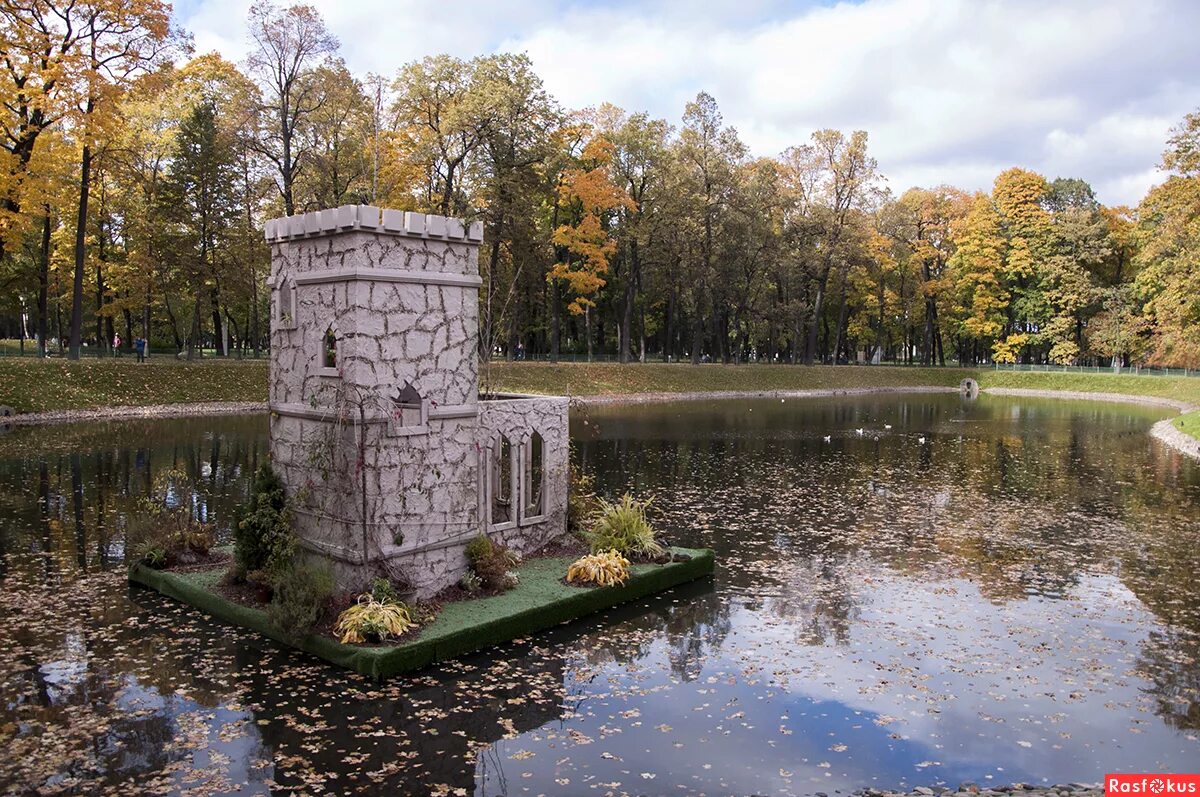 Михайловский сад Санкт-Петербург. Михайловский парк СПБ. Михайловский замок парк. Михайловский сад Санкт-Петербург фото.