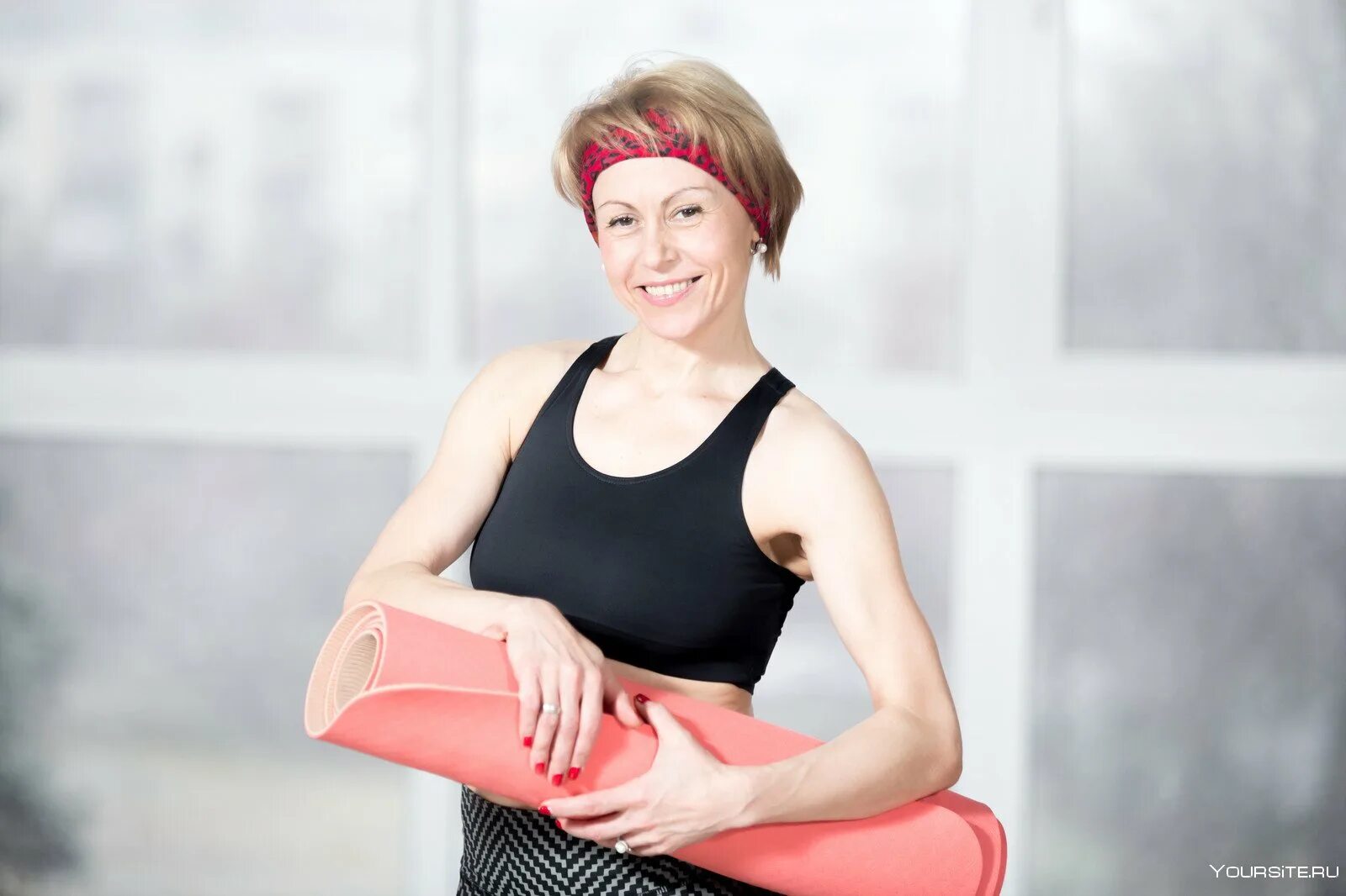 Спортивные женщины после 50. Упражнения для женщин 50. Спортивные женщины в 60 лет. Упражнения для женщин 50. Спортивные люди.