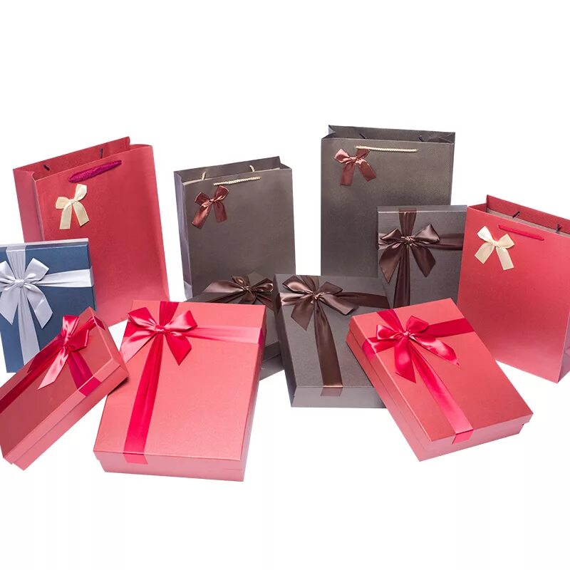 Упаковка прямоугольных коробок. Упаковка прямоугольного подарка. Прямоугольная упаковка. Прямоугольная упаковка. Подарочная коробочка.