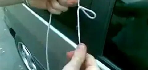 Как открыть дверь если ключи внутри