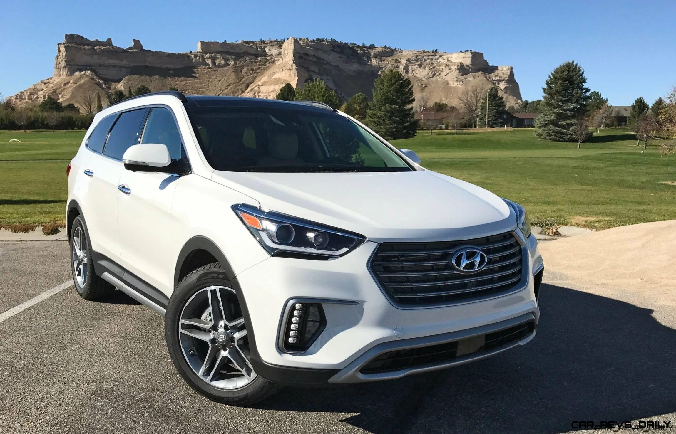 Тест драйв хендай санта фе. Hyundai Santa Fe 2017. Hundai Santa Fe 2017. Hyundai Santa Fe 2017 Ultimate. Hyundai Santa Fe 2017 Ultimate Limited.