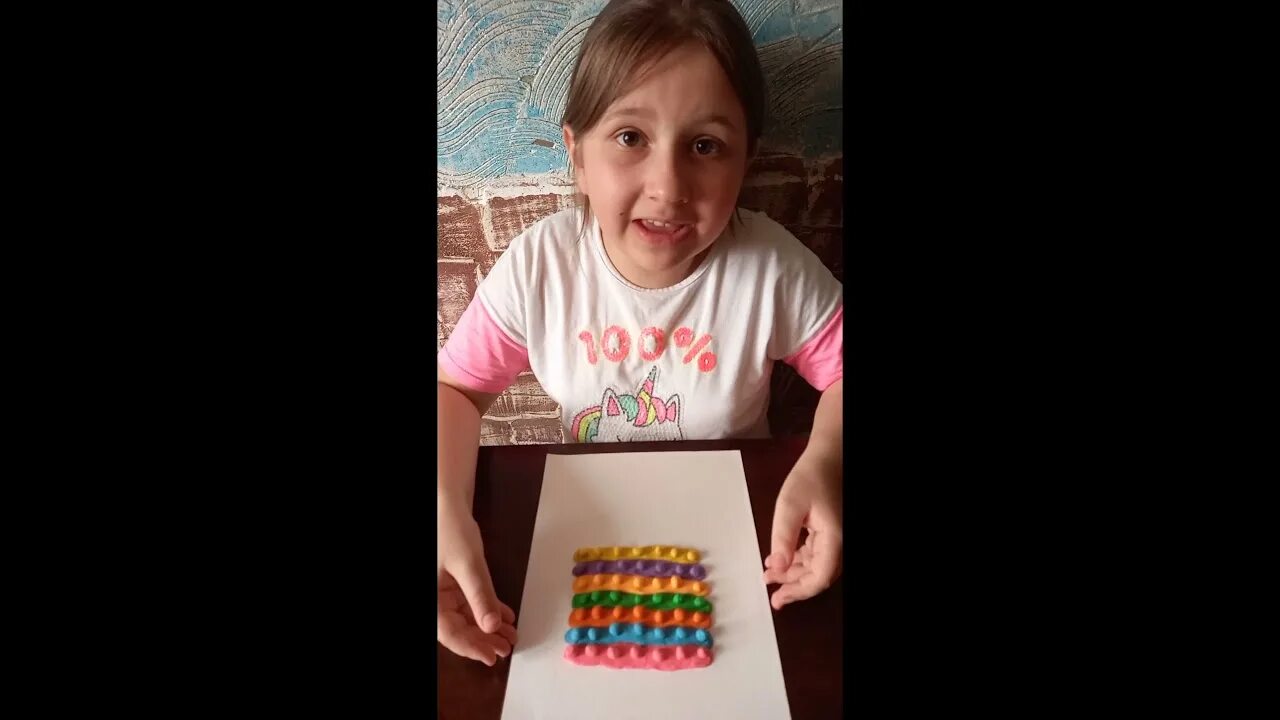 Как сделать поп ит. Поп поп из пластилина. как можно сделать поп ит из пластилина. сделать из пластилина поп ит легкий. иттиз бриттизигру грушка.