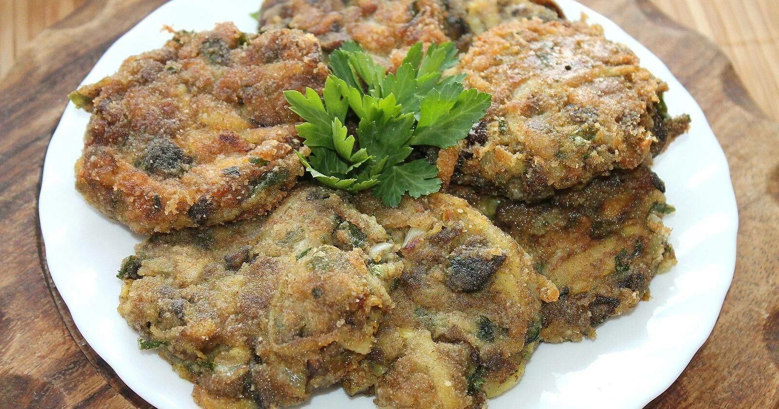 Постные котлеты. Грибные котлеты. вкуснейшие грибные котлеты. постные вторые блюда. грибной шницель.