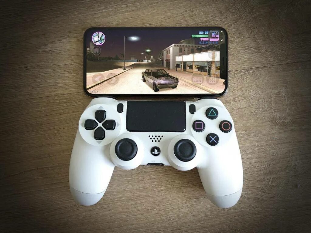 Подключить джойстик пс4. Dualshock 4 iphone. PLAYSTATION 4 Joystick + iphone. Ps4 Remote IPAD джойстик