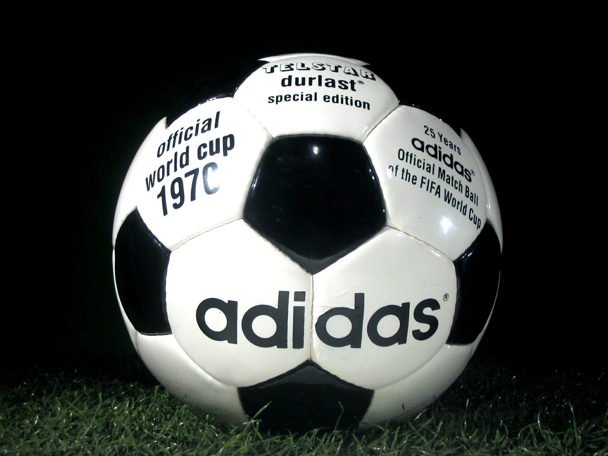 Первый мяч в футболе. Telstar 1970. Adidas Telstar FIFA World Cup 1970. Adidas Telstar (Мексика, 1970). Adidas Telstar.