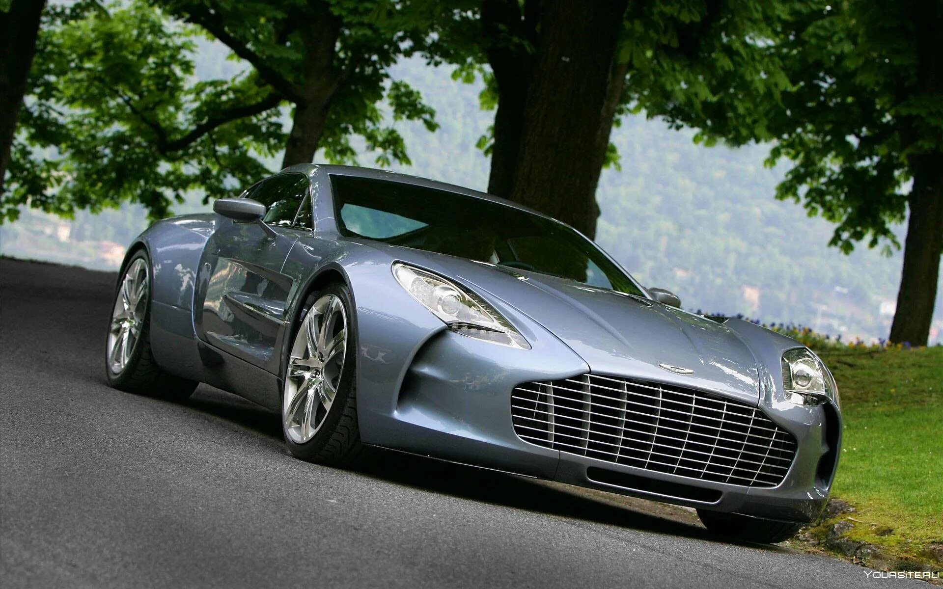 Самый лучший м н. Aston Martin one-77. 2010 Aston Martin one-77. Aston Martin суперкар.