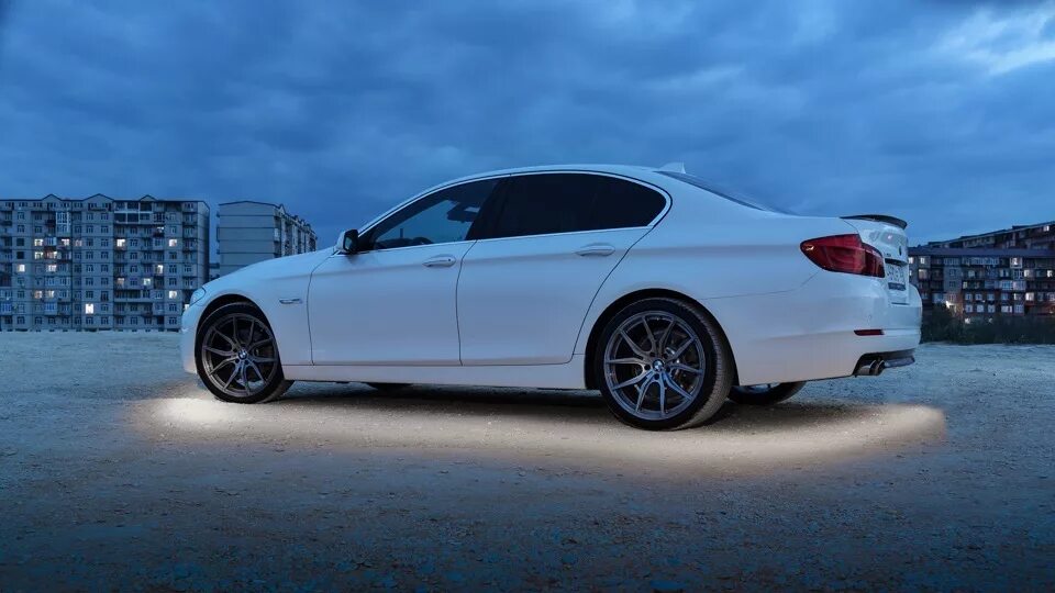 Bmw 535 black. Диски бмв 550i. Bmw 5 f10 r18. Bmw f10 m диски. Диски черные на bmw f10 r19.