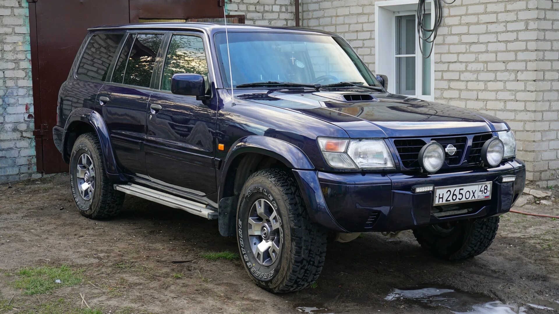 Nissan patrol gr