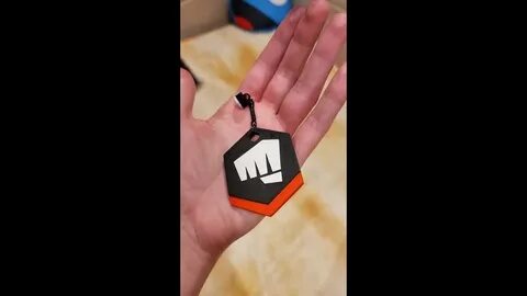 Брелок валорант