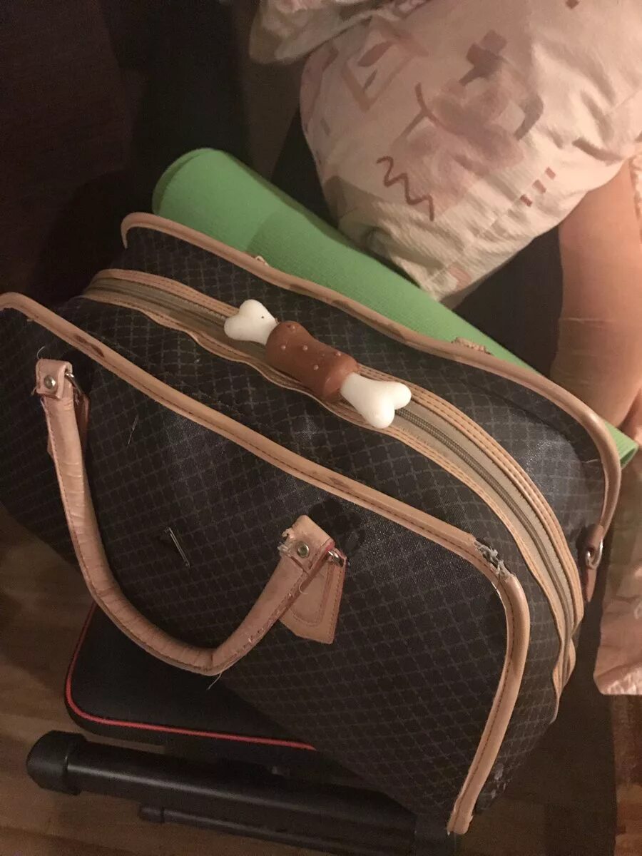 Собранные сумки. Баул 55x40x25. Сумка для вещей. Гуччи луи виттон. Собранная сумка.