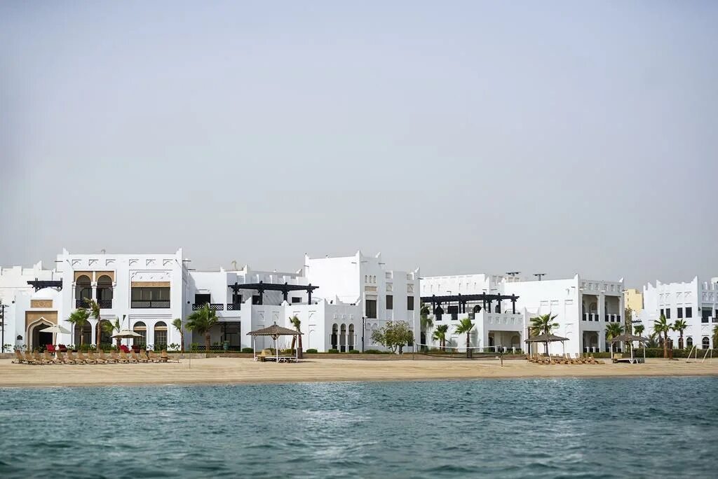 Sharq village. Sharq Village 5* (Doha). Sharq Village Spa. Rixos Gulf Hotel Doha 5*. Shark Village & Spa Doha.