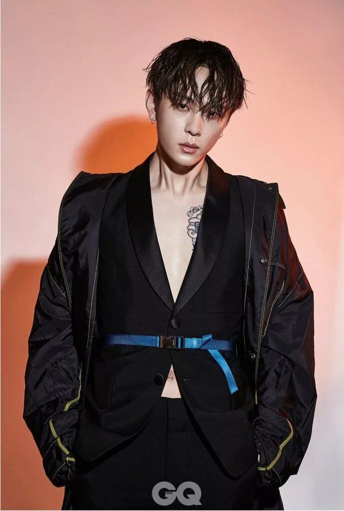 Yong jun. Yong jun hyung. чунхен highlight. чунхён из highlight. yong jun bay 2025.