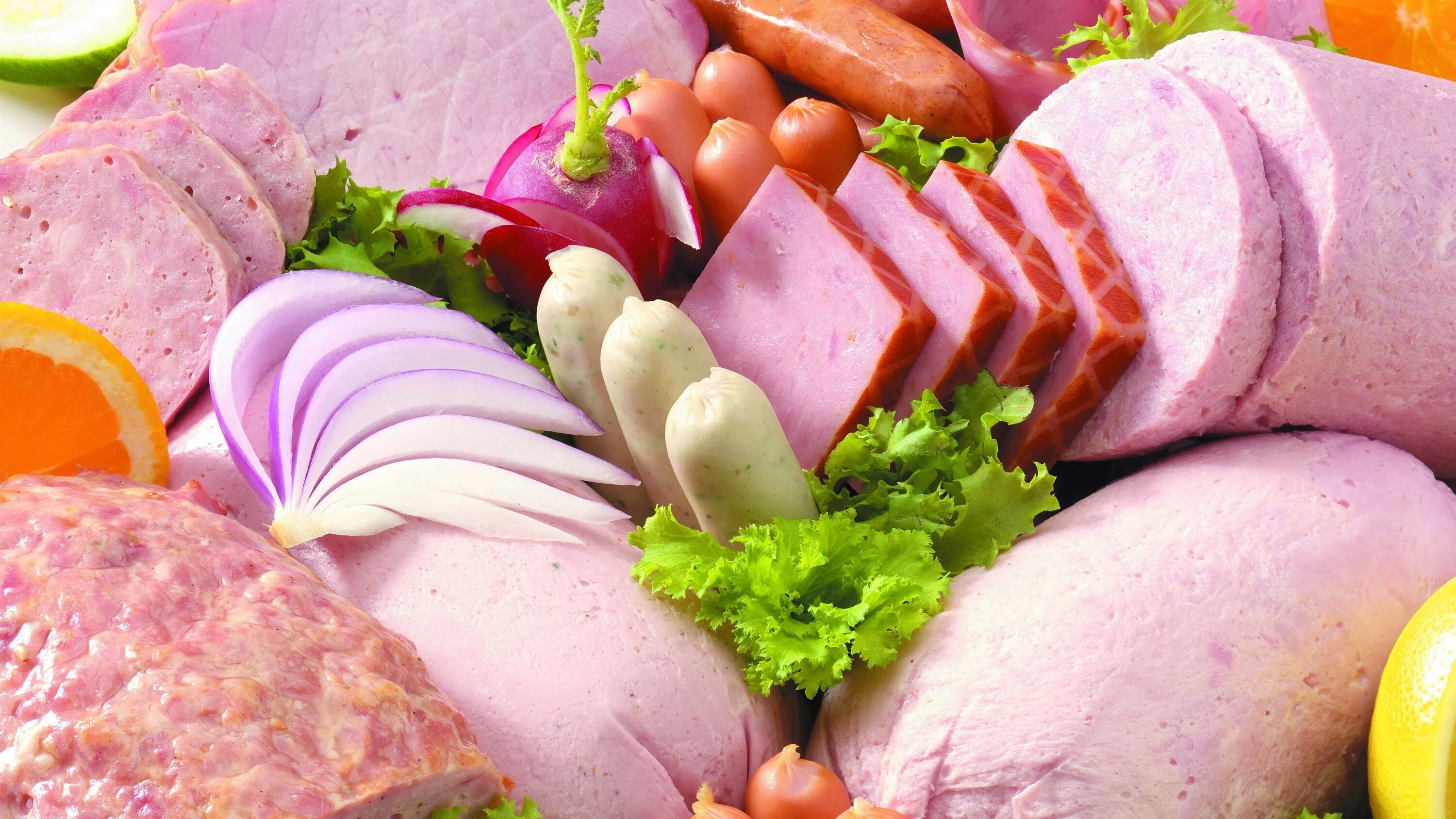 Колбаса. Колбасы. Колбаса вареная. Мясные и колбасные изделия. Колбасные изделия.