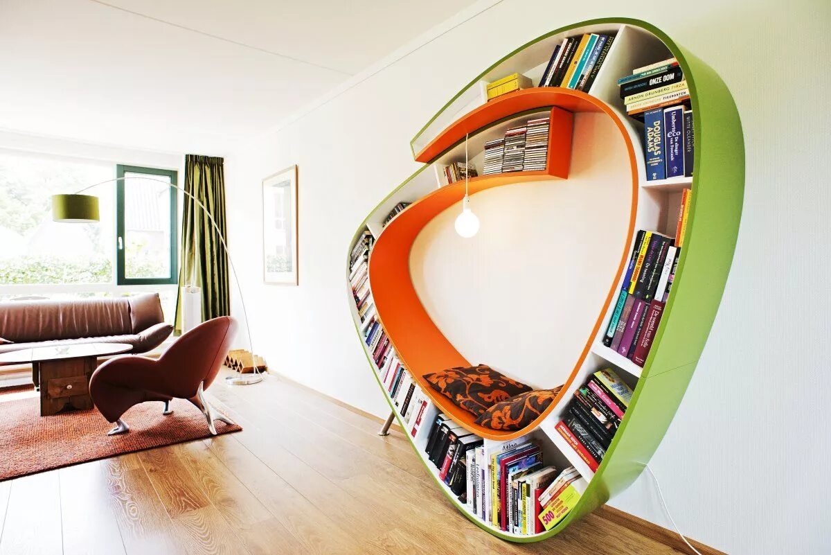 Creative interior. Необычные книжные полки. Интересные дизайнерские решения. Необычная мебель. Необычные предметы интерьера.