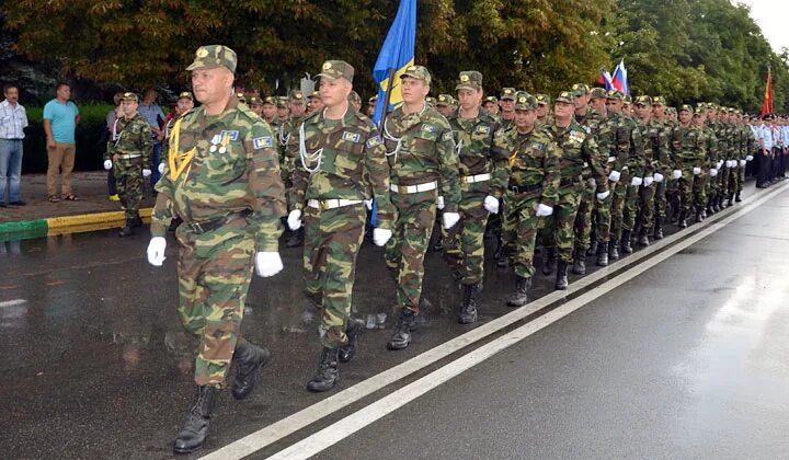 Миротворцы в Дубоссарах. Миротворцы в ПМР Дубоссары. Миротворческие силы России в Приднестровье. Форма российских миротворцев в Приднестровье. Контингент в приднестровье