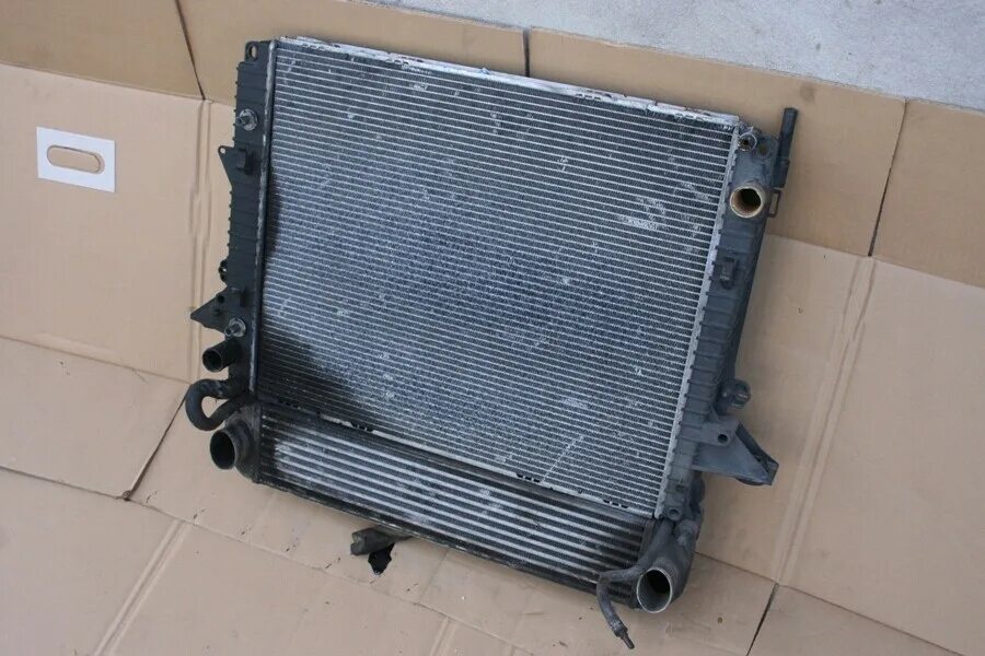 6tdv8. 4 2002. 53404. масляный радиатор range rover l322 3. радиатор акпп range rover l405.