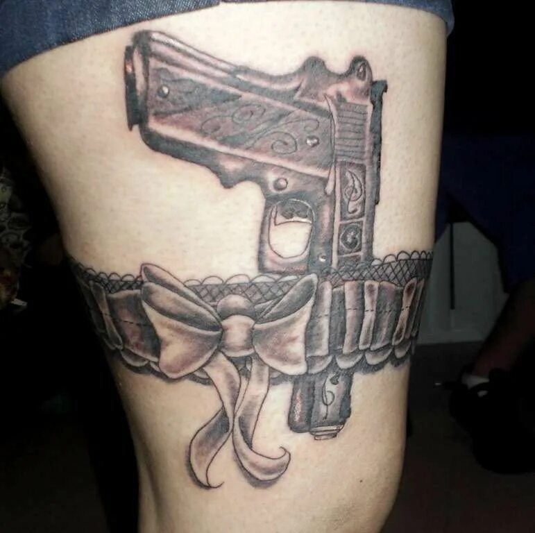 Tattoo guns. Тату револьвер. Тату револьвер. Тату револьвер. Тату ружье.
