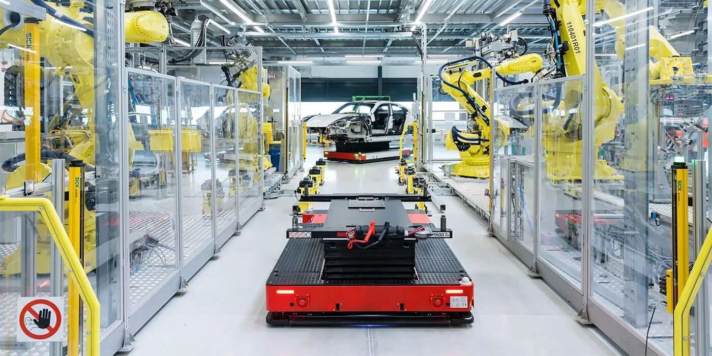 Завод porsche в лейпциге. Автомобильный завод порше в штутгарте. Porsche производство. Porsche leipzig. Завод порше в китае.