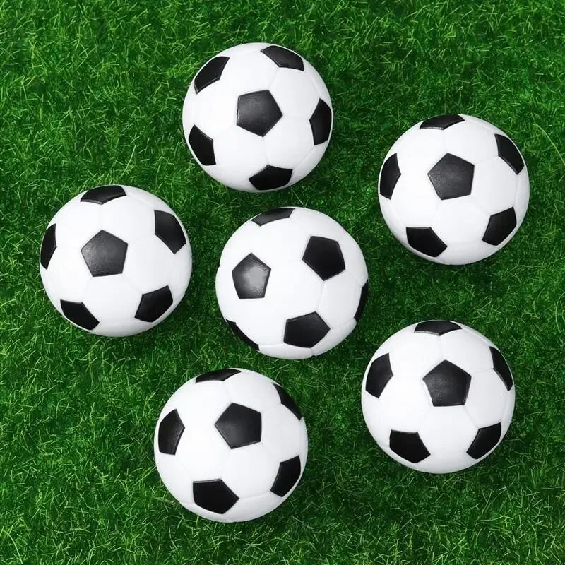 Футбольный мяч nike aerowtrac. Игровые футбольные мячи. Nike ordem 4. Ребенок с футбольным мячом. Игровые футбольные мячи.