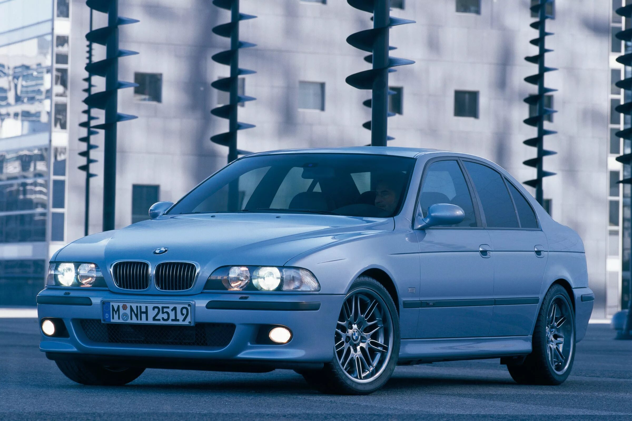 БМВ м5 е39. BMW m5 e39 2003. БМВ е39 m5. BMW 5 e39 m5. М5 дорест