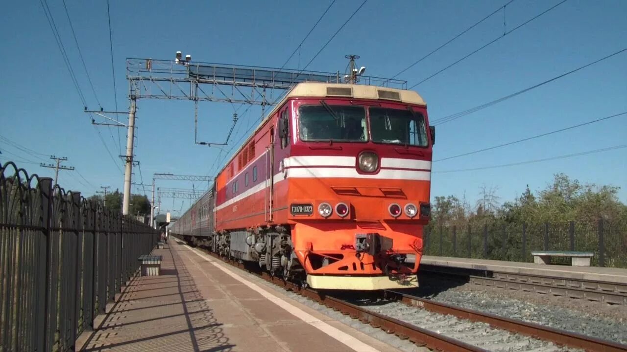 Волгоград 323 км. Камаз 43118 путеремонтный. Волгоград пост 6км. Завод имени ермана волгоград. Поезд памяти волгоград.