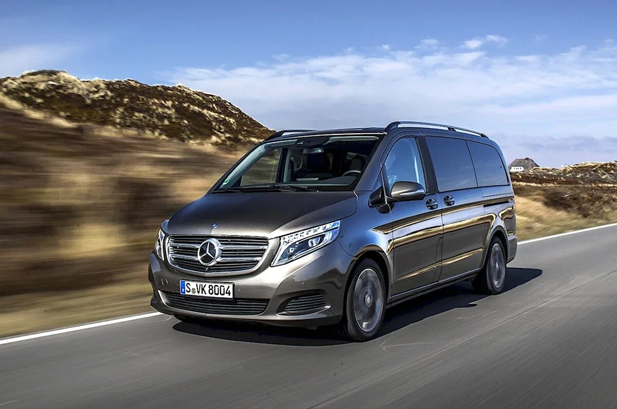 Самый лучший микроавтобус. Mercedes benz v class. мерседес бенц v класс. минивэн мерседес v350. микроавтобус мерседес v-class.