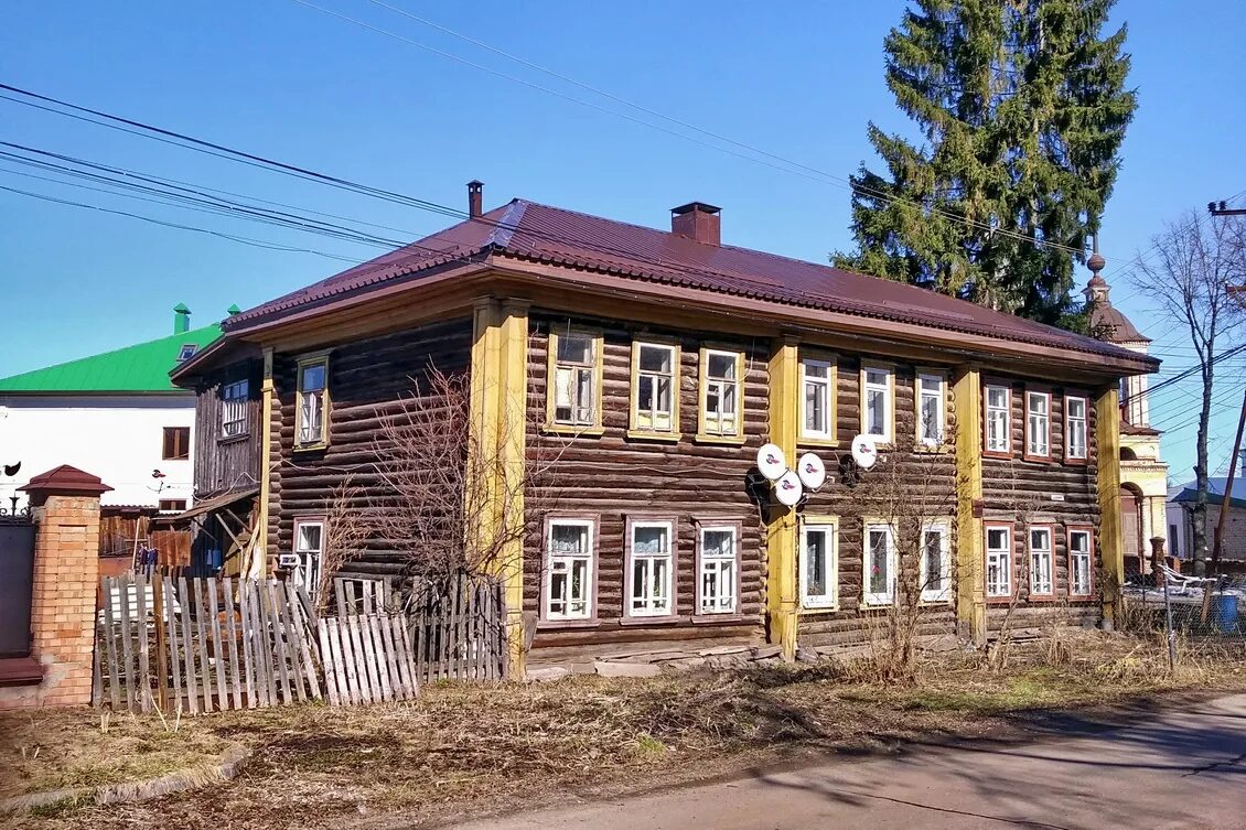 Усадьба варенцовых, переславль-залесский. Дома в переславле залесском в городе. Дом берендеево переславль. Дом крестьянина зинина переславль-залесский. Правая набережная переславль залесский дом 100.