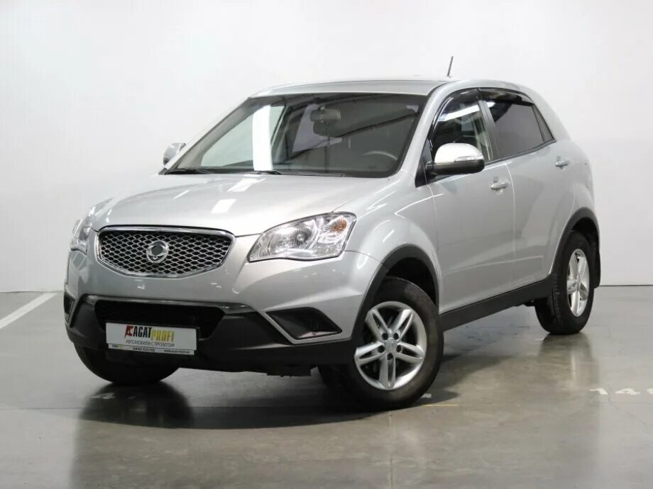 Ssangyong new actyon 2013. SSANGYONG Actyon 2013. Санг Йонг Актион 2013. Санг Йонг Актион 2013 года. Саньенг Актион 2013г.