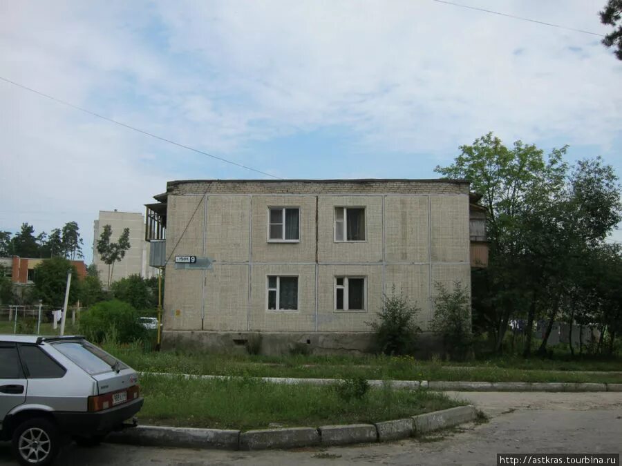 Панельная двухэтажка. Советские двухэтажные панельки. 2 Этажный панельный дом. Двухэтажный панельный дом СССР.