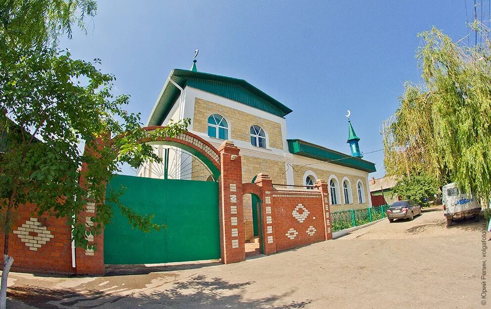 Мечеть в энгельсе махалля. Саратовская область энгельс советская улица 107 мечеть абу ханифа. Мечеть энгельс. Улица нестерова энгельс мечеть. Мечеть энгельс советская.