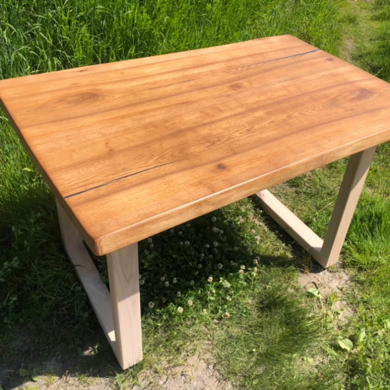 Стол кухонный раскладной. Компьютерный стол из дуба. Столы и стулья череповец. Столы кухонные тюмень. Tirk 110 стол стекло раздвижной.