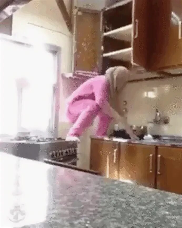 Застряла рука в ванне