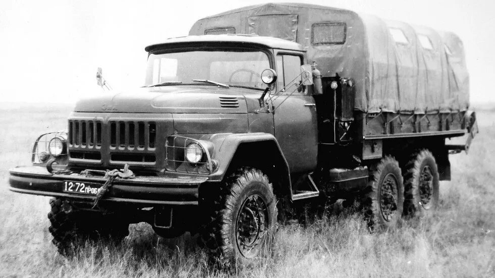 Зил 131 алтайский край. ЗИЛ-131 грузовой автомобиль. Военный грузовик ЗИЛ 131. ЗИЛ 131 СССР. ЗИЛ 131 военный СССР.