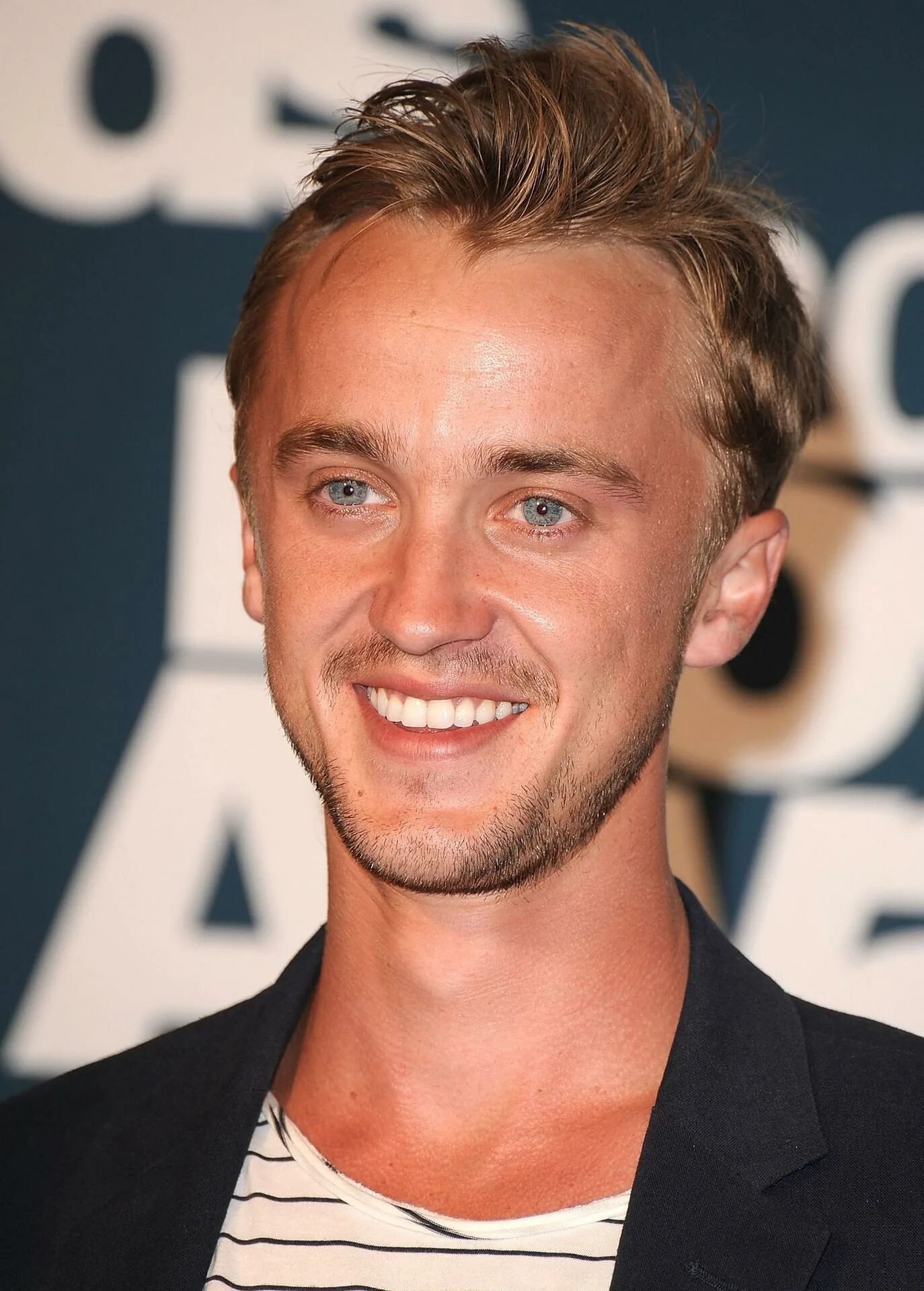 том фелтон 2022. том фелтон. том фелтон 2012. малфой актер том фелтон. том фелтон 2018.