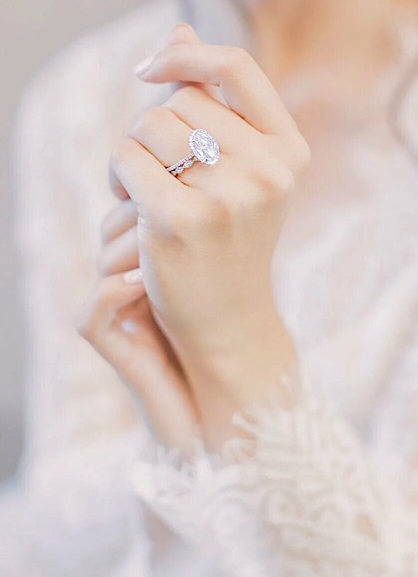 Кольцо когда замужем. Красивые кольца. Красивые женские кольца. Свадебные кольца. Кольцо невесты.