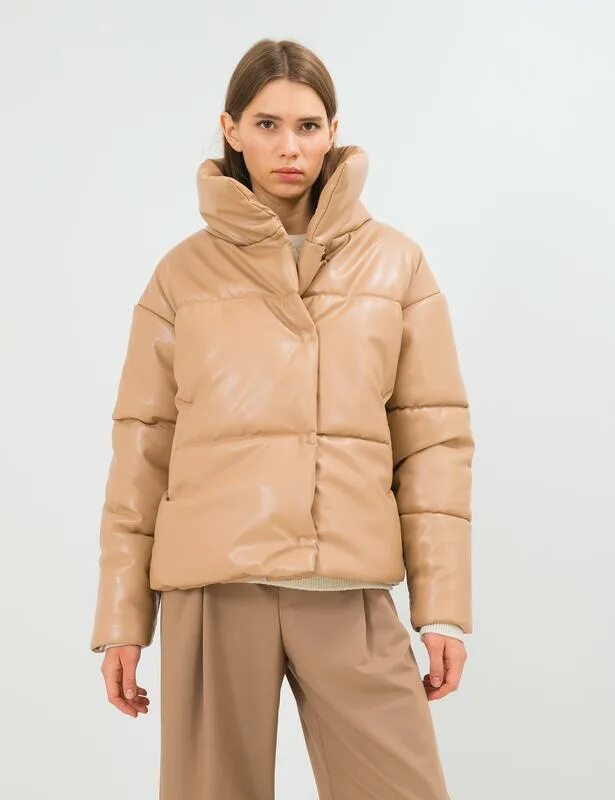 Эко куртка. Куртка бежевая эко. Куртка женская демисезонная экокожа. Эко куртки женские. Кочиха куртка.