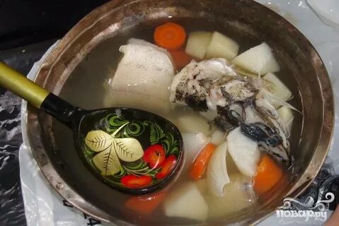 Блюдо уха из рыбы