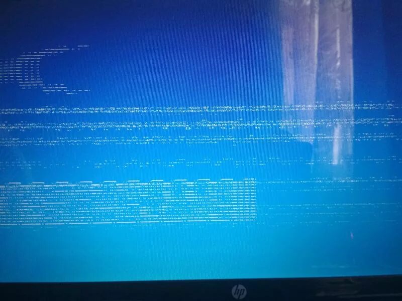 Синие полосы на экране. Синяя полоса на мониторе. Артефакты на экране. Синий экран с артефактами.
