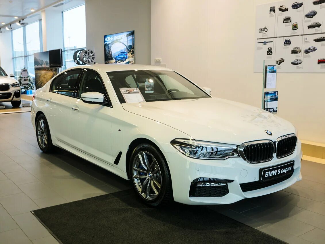 Bmw 5 2018. Бмв 530 g30. Бвм 5 2018. Bmw 5 g30 2018. Bmw 5 g30.