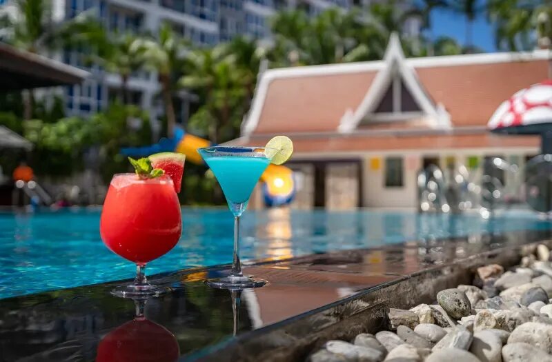 Citrus patong hotel by compass hospitality. Паттайя heeton concept hotel. Отель heeton concept hotel pattaya 4. Паттайя heeton concept hotel. Паттайя heeton concept hotel.