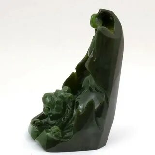 Фигурки из нефрита