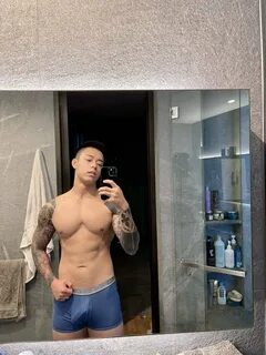 https://onlyfans.com/tituslow22.